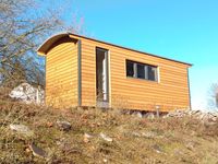 Tiny House Außenbereich für Grillen. Sonnen und Faulenzen